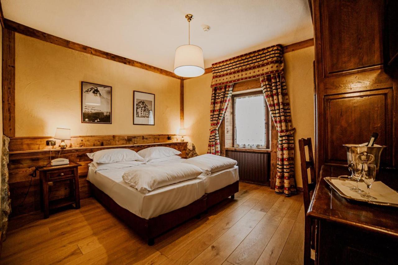Hotel Jumeaux Breuil-Cervinia Bagian luar foto
