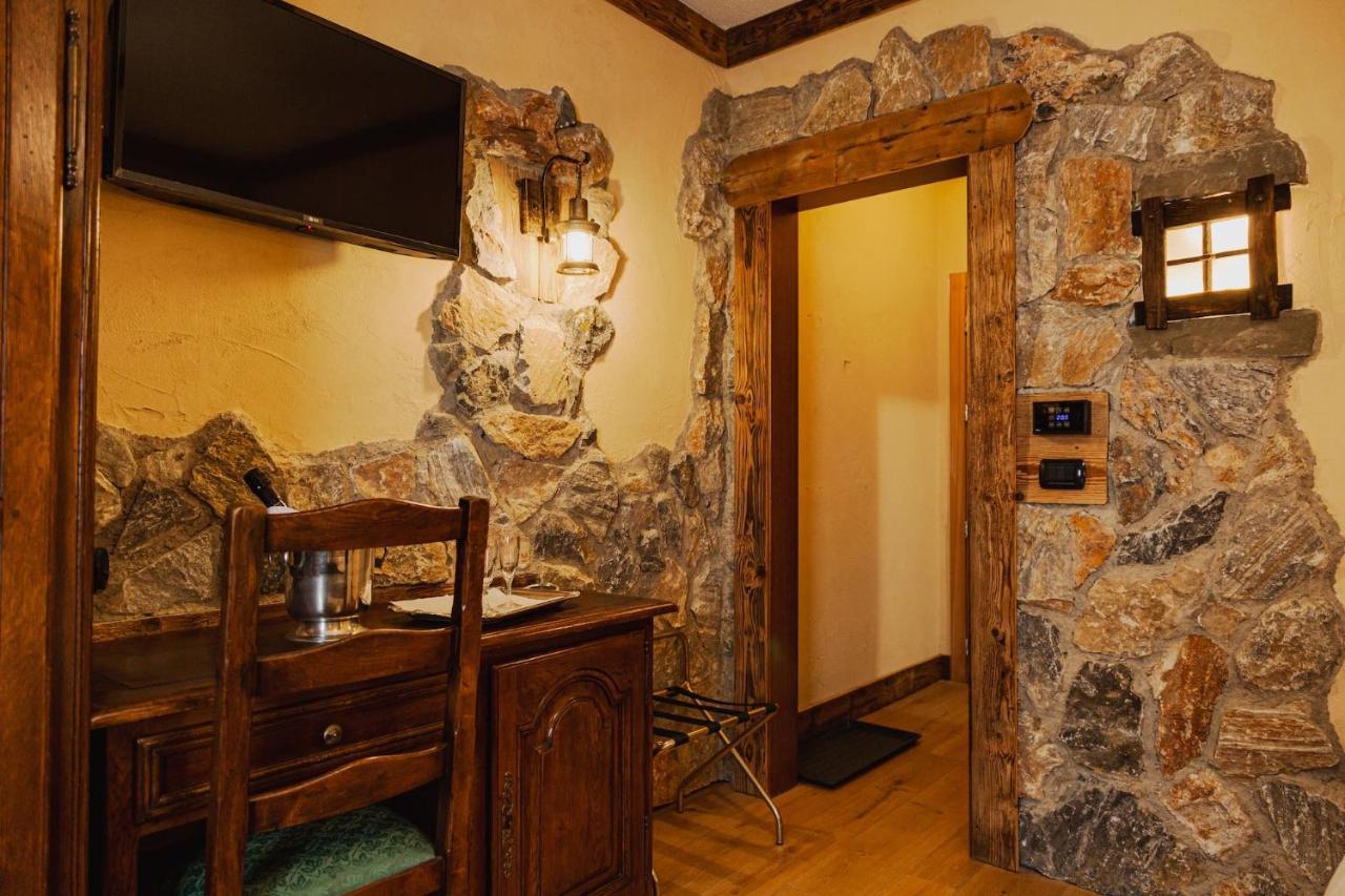 Hotel Jumeaux Breuil-Cervinia Bagian luar foto