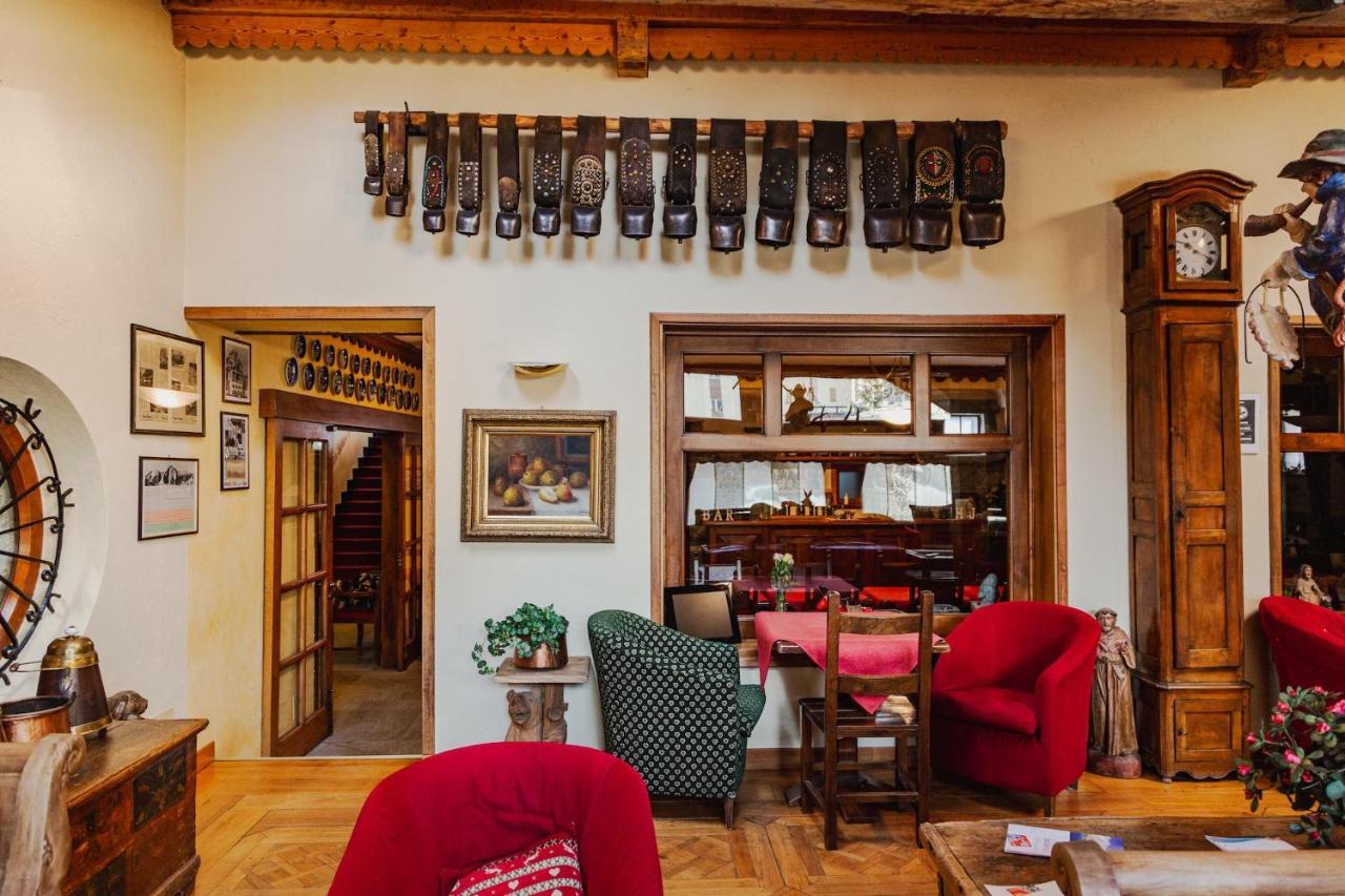 Hotel Jumeaux Breuil-Cervinia Bagian luar foto