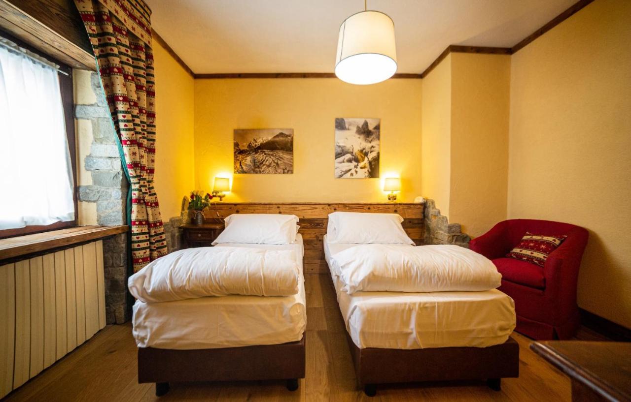 Hotel Jumeaux Breuil-Cervinia Bagian luar foto