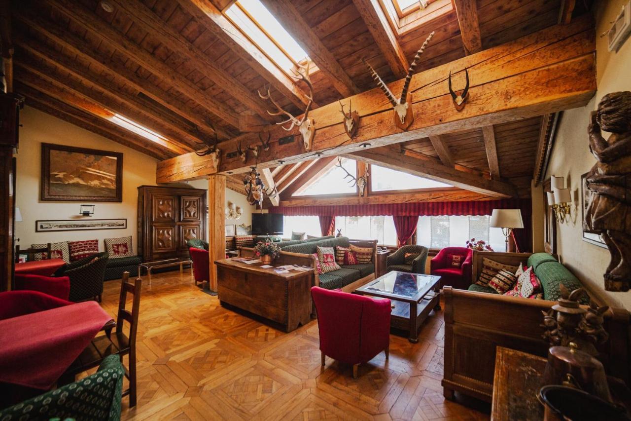 Hotel Jumeaux Breuil-Cervinia Bagian luar foto