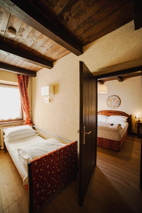Hotel Jumeaux Breuil-Cervinia Bagian luar foto