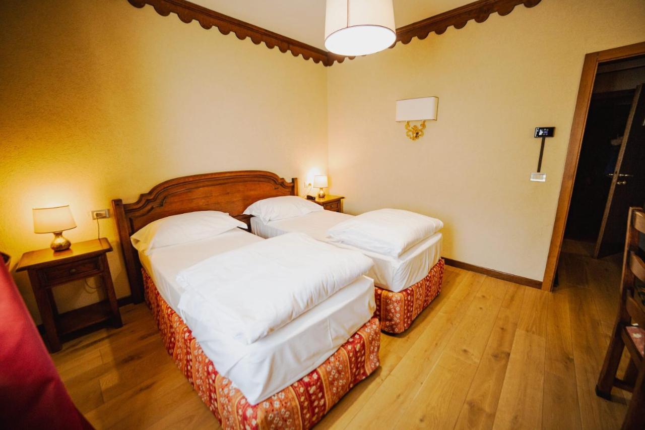 Hotel Jumeaux Breuil-Cervinia Bagian luar foto
