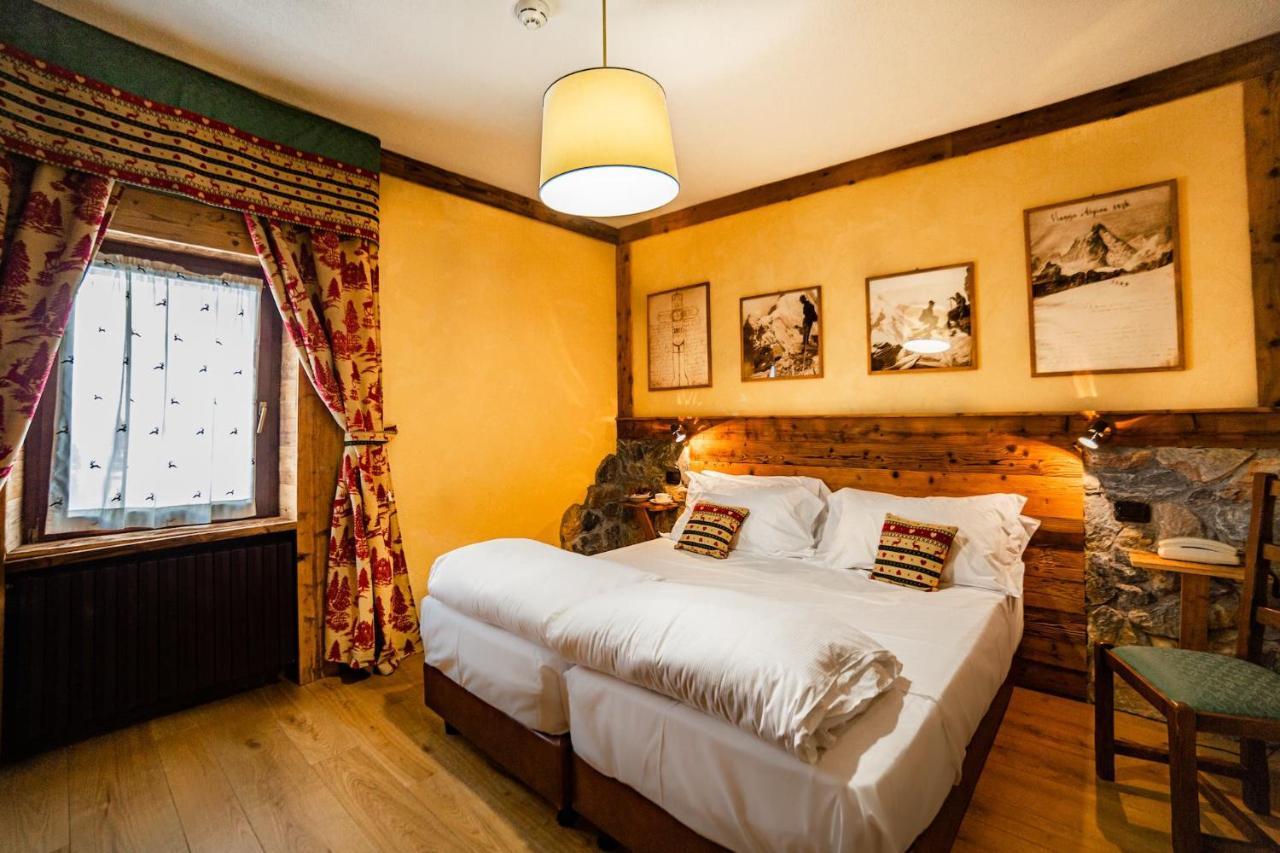 Hotel Jumeaux Breuil-Cervinia Bagian luar foto
