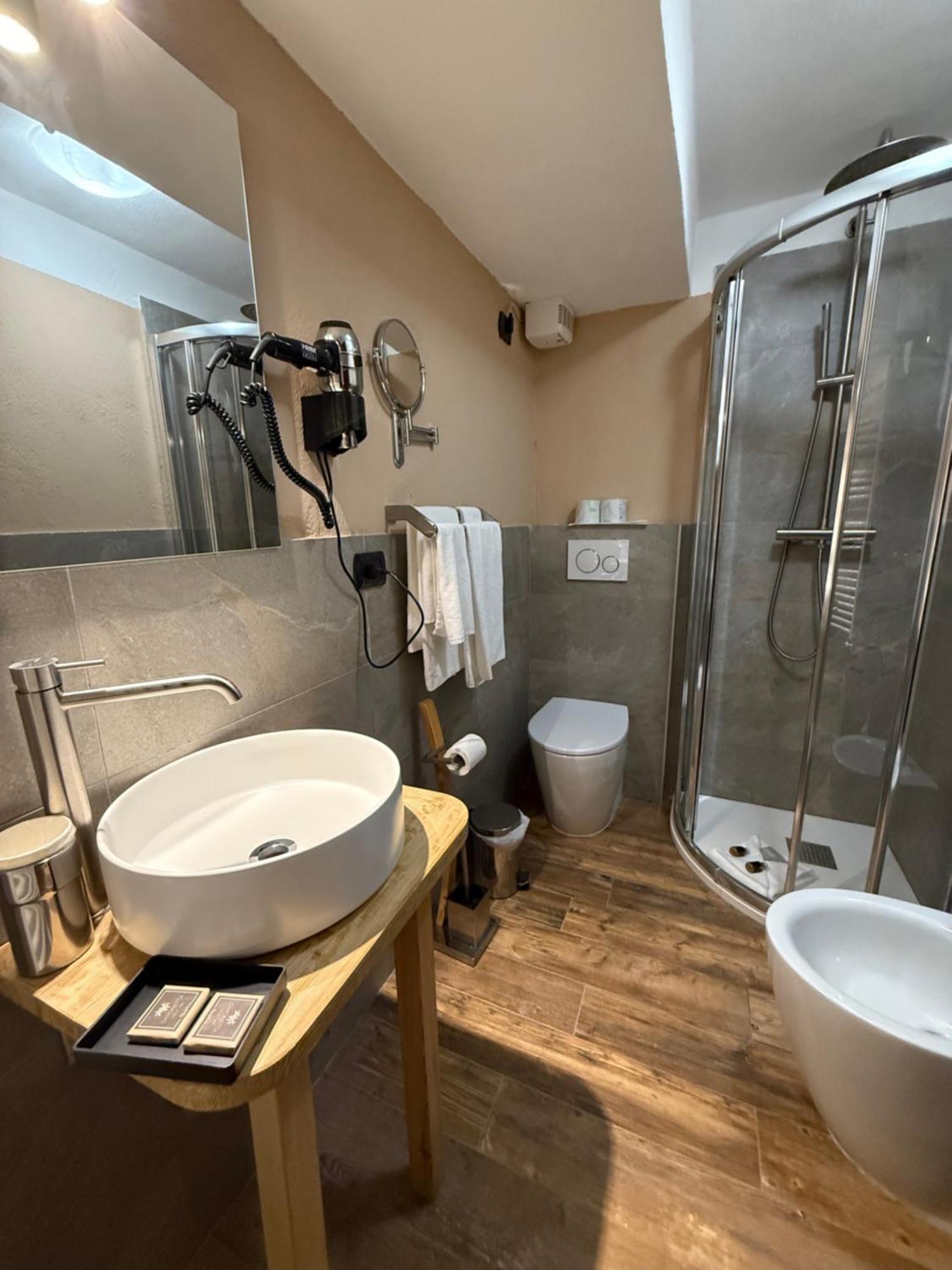 Hotel Jumeaux Breuil-Cervinia Bagian luar foto