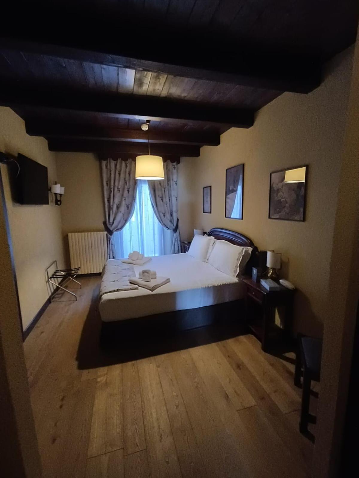 Hotel Jumeaux Breuil-Cervinia Bagian luar foto