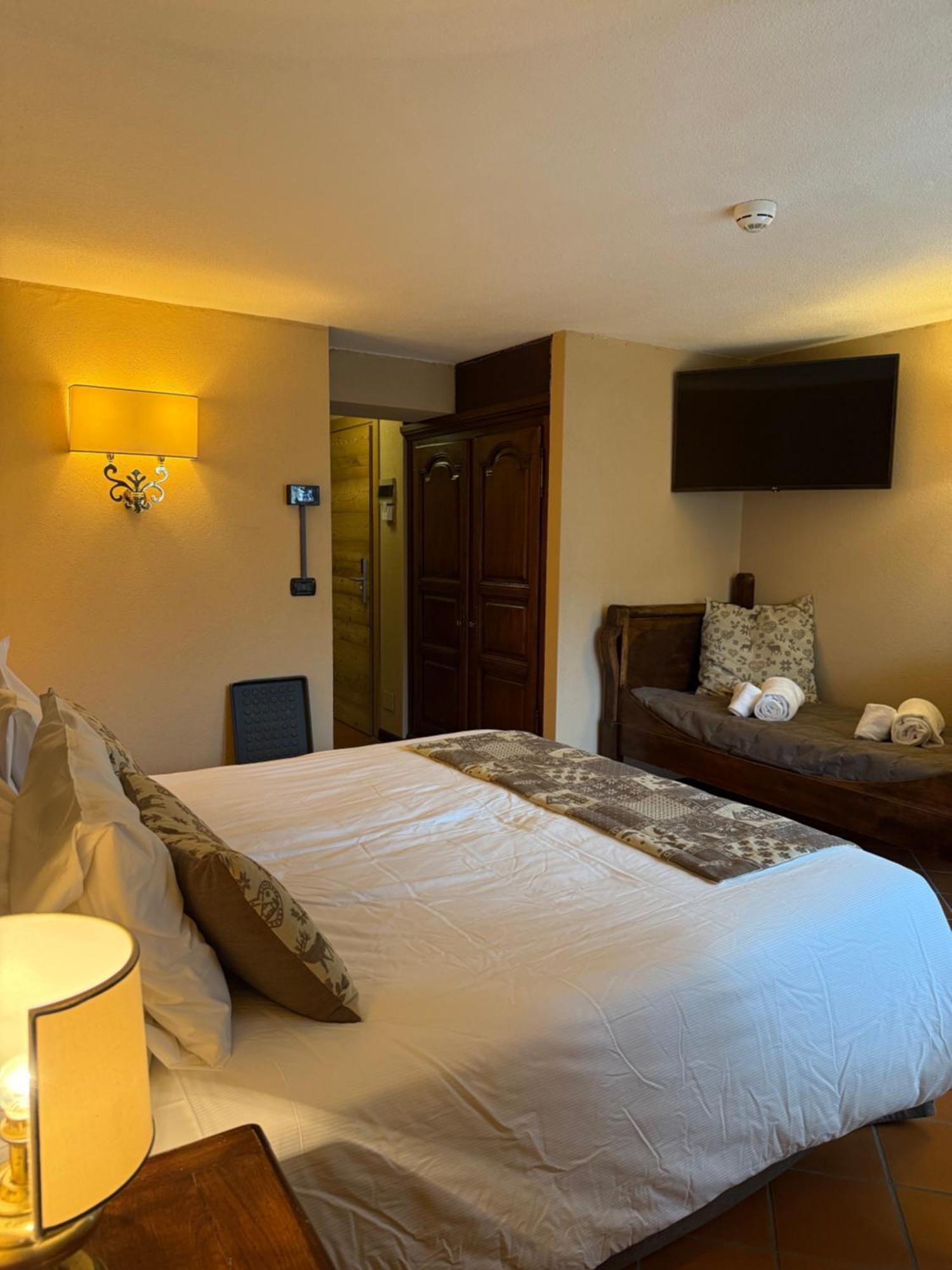 Hotel Jumeaux Breuil-Cervinia Bagian luar foto