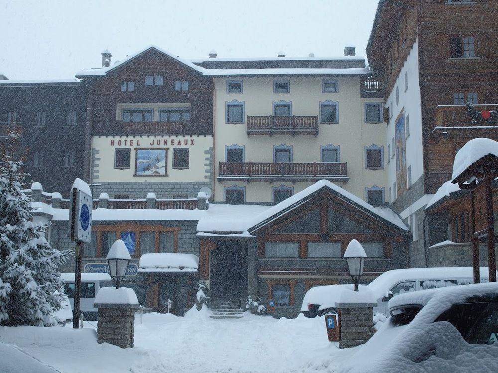 Hotel Jumeaux Breuil-Cervinia Bagian luar foto